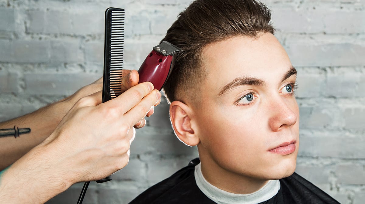 Modelrasur Mit Maschine